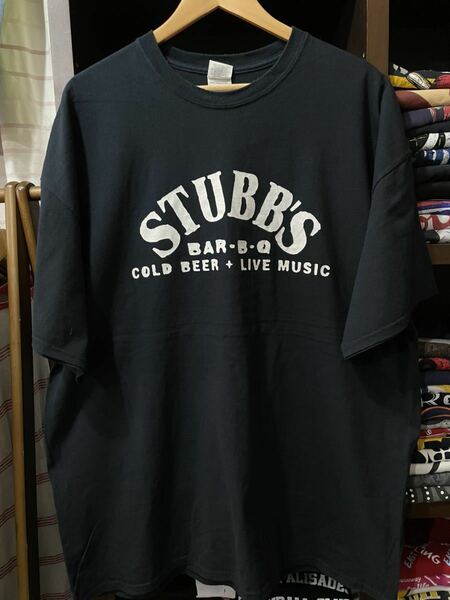 ★USA古着　白　英字プリント　バックプリント　Ｔシャツ 黒　BLACK GILDAN 2XL 大きいサイズ