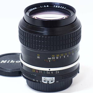 Ai NIKKOR 105mm F2.5 for Nikon F Mount Full Frame FX Format ニッコール を代表する中望遠 豊かなボケ表現力と先鋭なピントロングセラー
