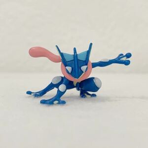 ゲッコウガ★ポケモン ポケットモンスター★フィギュア★幅約５cm〈K6