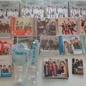 c37-80【1円～】 SHU-I 生写真・トレカ・ポストカード・ペンライト・CD+DVD・CD等 グッズセット K-POP 韓流の画像1