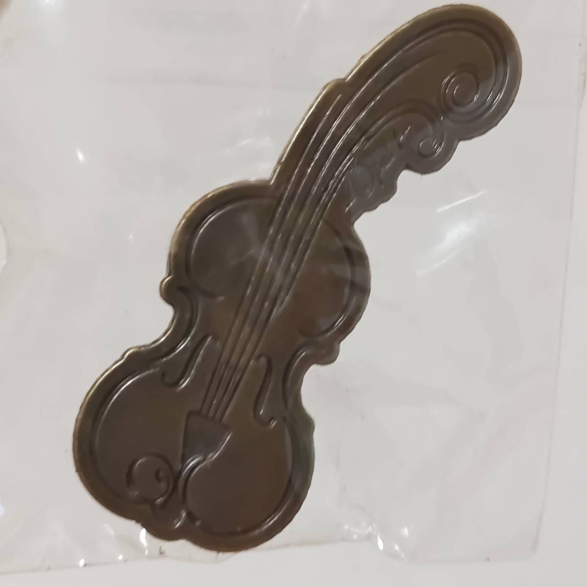 古バイオリンの値段と価格推移は?|5件の売買データから古バイオリン