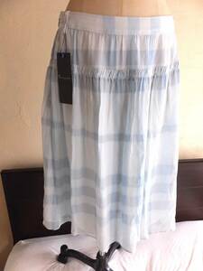  новый товар *BURBERRY LONDON Burberry шелк 100% шелк юбка большой размер 44 не использовался бледно-голубой в клетку Silk 100% весна летний 