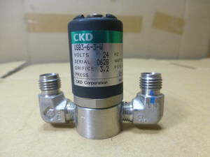 CKD USB3-6-3-W(管理番号あ１)
