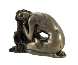 ブロンズ仕上げヌードの女性 エロティックアート彫像 彫刻/ ミューズ女神 アートコレクション(輸入品)