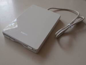 USB FDD 3.5フロッピーディスクドライブ Logitec LFD-A1UWH (MITSUMI製ドライブ)