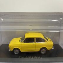 アシェット 国産名車コレクション 1/43 Fiat 850 1967年 Yellow フィアット イエロー クラシックカー 旧車 ミニカー モデルカー_画像2