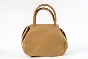 [ прекрасный товар ]LOEWE Loewe Mini ручная сумочка оттенок бежевого бренд сумка кожа [LJ53]