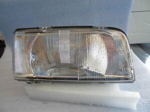 VOLVO 850 right head light 1372841