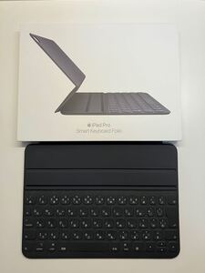 ★週末値引★Smart Keyboard Folio MU8G2J/A (ブラック)