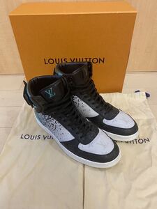正規品 LOUIS VUITTON リヴォリラインスニーカー 希少カラー 9 レシート付