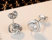 【新品未使用】#最上級#【厳選】ダイヤモンドピアス☆☆必見☆☆《合計1ct》※プラチナ仕上※_画像2