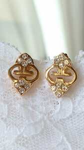 GIVENCEYji van si. Logo rhinestone attaching earrings 