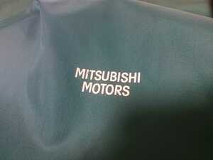 三菱自動車 MITSUBISHI MOTORS 寝袋　La TERRA キャンプ　アウトドア　ブランケット　デリカ　パジェロ　シュラフ