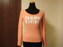 ■ TOMMYHILFIGER トミーヒルフィガー 長袖 ロンT Tシャツ カットソー XS Sサイズ 0 レディース サーモンピンク ロゴ_画像1