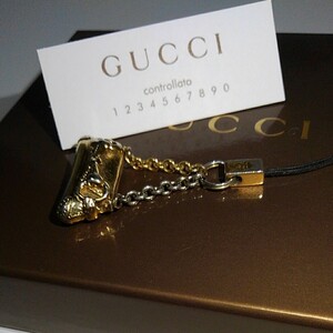 GUCCI カバン型チャーム