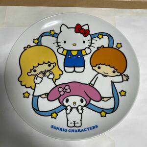 サンリオ キャラクターフェア 40周年記念プレート皿　ハローキティ マイメロディ キキララ 陶磁器 