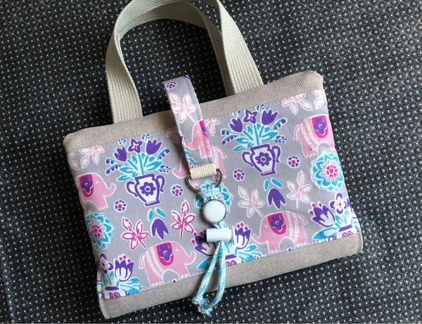 レビューブックカバー ハンドメイド