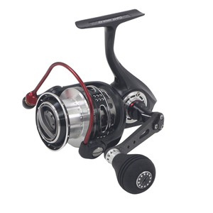 $$ Abu Garcia アブガルシア Revo MGX θ 2500MSH《中古リール》 やや傷や汚れあり