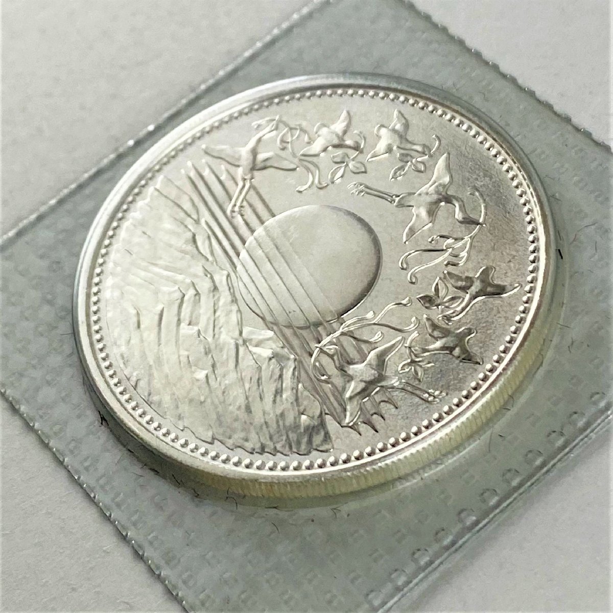 ヤフオク! -昭和天皇 記念硬貨の中古品・新品・未使用品一覧