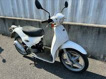 鍵なし 部品取り車 不動車 室内保管 走行距離 4,374km 部品取り APRILIA アプリリア SCARABEO スカラベオ 50cc WHITE スクーター 原付_画像2