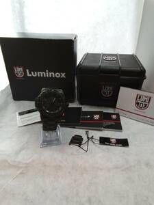 稼働良品～Luminox～ルミノックス～ナイトホーク　ブラックアウト6402 F-117 Qzメンズ腕時計