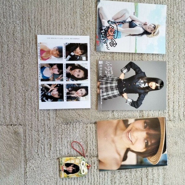 AKB48　CDや写真集の特典いろいろ