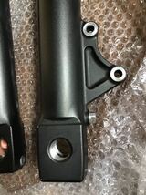 ZRX1200 DAEG フロントフォーク ダエグ　フォーク　中古　純正　カワサキ 左右　フロント　前　ショック　kawasaki 流用に？　バイク_画像2