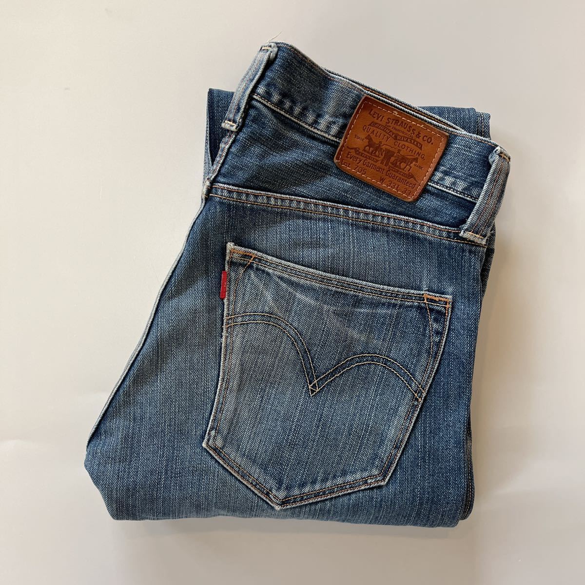Levi's 09505-0032 W32 L33 www.expressinter.com