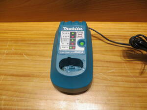 *S0407* 中古 Makita マキタ 充電器 DC07SA 動作確認済 AC100V 45VA 50-60Hz 品中古#*