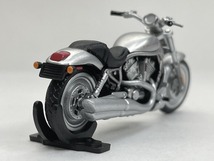 ■★UCC　ハーレーダビッドソン　110th　アニバーサリーコレクション　3　V-Rod（ブイロッド）（1/45スケール）_画像2