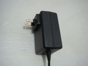 Panasonic KX-NT700N　IP音声会議ホン用 AC Adapter PQLV206JP DC9V~750mA 外径：約4.8mm 内径：約1.7mm 動作保証