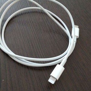 Apple USB-C - Lightningケーブル（1m）純正