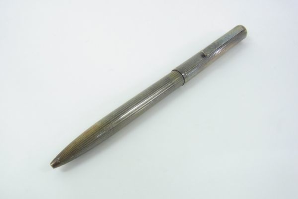 ダンヒルK18金ペン先キャップ式アリゲーター万年筆ワニ革クロコダイル鰐クロコ巻 ダンヒル アリゲーター革ツイスト式ボールペン茶ワニ革クロコダイル鰐クロコ巻ペン銀