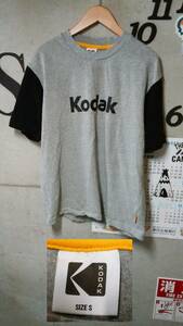 KODAK Tシャツ　S　グレー×ブラック　コダック