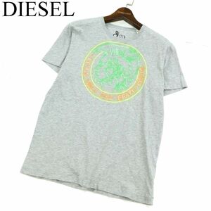 DIESEL ディーゼル 春夏 半袖 ネオン風 ロゴプリント★ クルーネック カットソー Tシャツ Sz.M　メンズ グレー　C2T07045_7#D