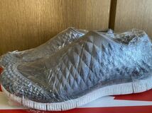 送料無料　未使用正規品　国内2店舗限定 NIKE FREE ORBIT II SP AIR YEEZY 2 デザイナー NATHAN VANHOOK デザイン US8.5 26.5cm_画像1