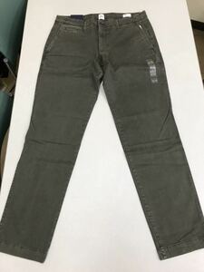 ●ＧＡＰ●新品●チノパン●ギャップ●グレー●スリム●ウエスト84cmX股下81cm●クールビズ●カジュアル●32●N12.6-5.5