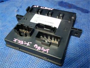  Audi original Audi Q7 { 4LBHKS } control unit P10400-22000301