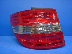  Benz original Benz { 245234 } left tail lamp P61200-21008133