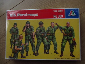 Italeri イタレリ　1/35 U.S.Paratroops 降下部隊（メーカー封印、新品）No.309