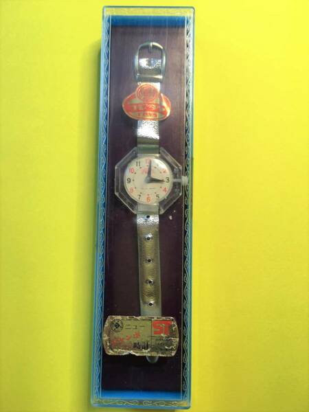  ●フジタヤTOYS　「ニュージャンボ時計」　※5０年以上昔の未開封品です。