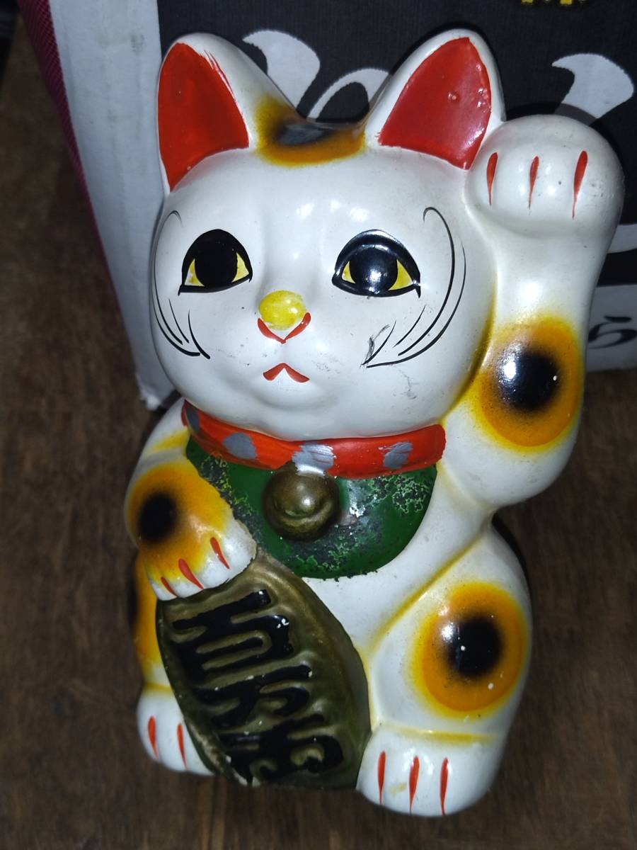 ヤフオク! -招き猫 陶器の中古品・新品・未使用品一覧