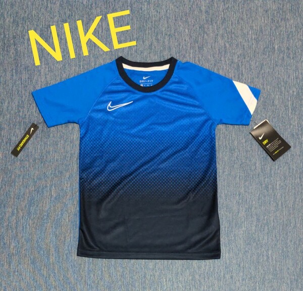【NIKE ナイキ】DRYシャツ 半袖 130cm サッカーウェア