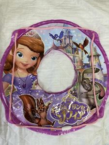 【使用済み中古】浮き輪 Disney ちいさなプリンセス ソフィア サイズ55cm 対象年令3才以上 定員1名 タカラトミーアーツ 紫うきわ 浮輪