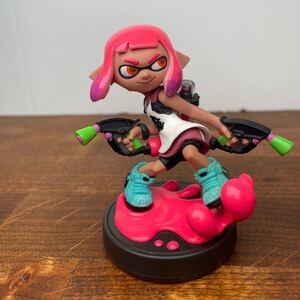 ネオンピンクガール スプラトゥーン amiibo アミーボ