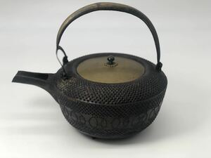 鉄製 銅蓋 銚子 酒次 酒器 酒注 薬缶 やかん 時代物 茶道具 煎茶道具 伝統工芸品 重さ約900g A3