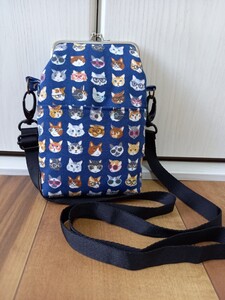 ハンドメイド★メガネにゃんこのスマホポシェット
