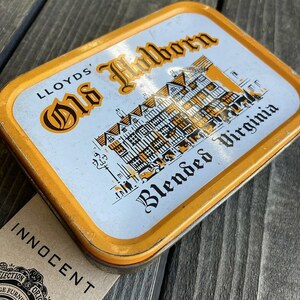 106281 ヴィンテージ　「LLOYDS OLD HOLBORN」」　ブリキ缶　ボックス　英国製　ビンテージ　アンティーク