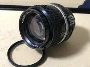 NIKON NIKKOR 85mm F 2 ニコン Ai-s カメラ レンズ 希少 中古 