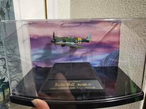  plastic model .. company wing collection 1/100 Focke-Wulf Fw190A-5 no. 54 war . aviation . no. 1 flight captain Val ta-*novo Tony large .